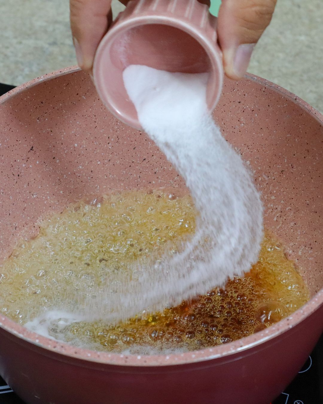 Amendoim caramelizado
